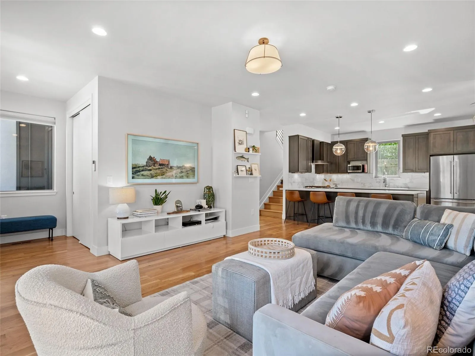 04092026010821 1600 3