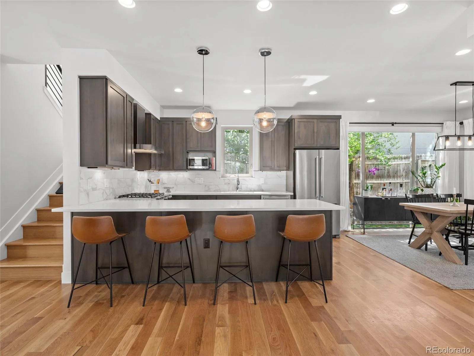 04092026010821 1600 6