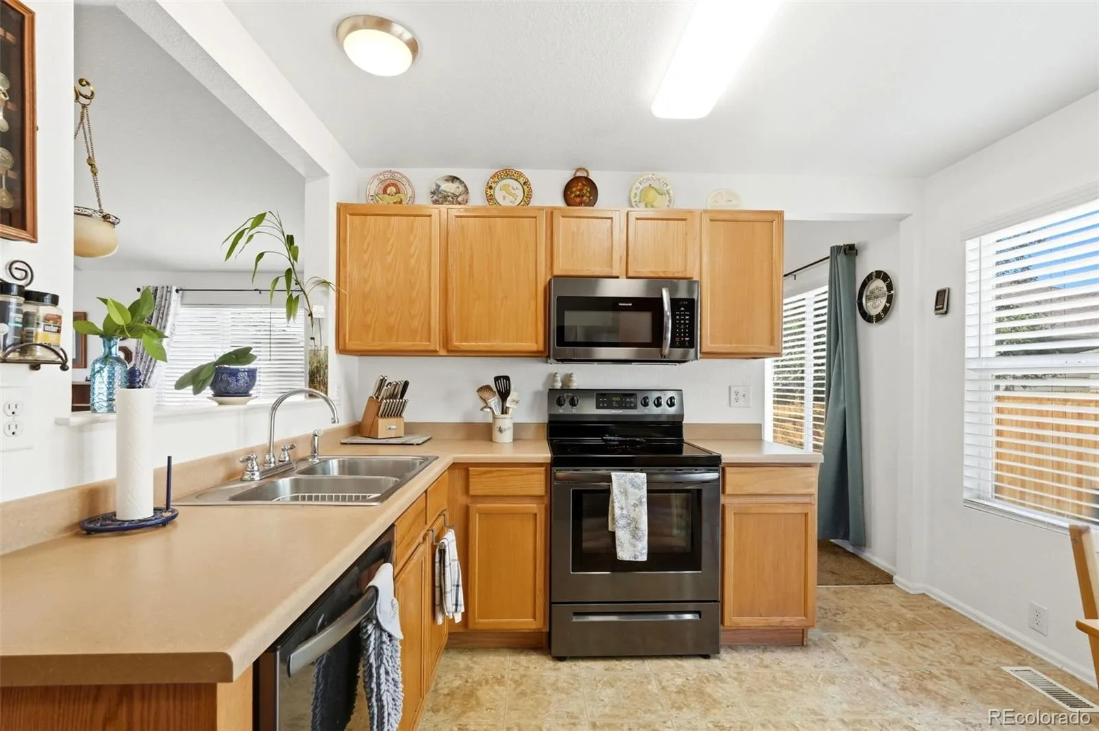 11373 Newport Street Thornton CO 80233 | MLS #REC3959006 08082026173339 1600 13