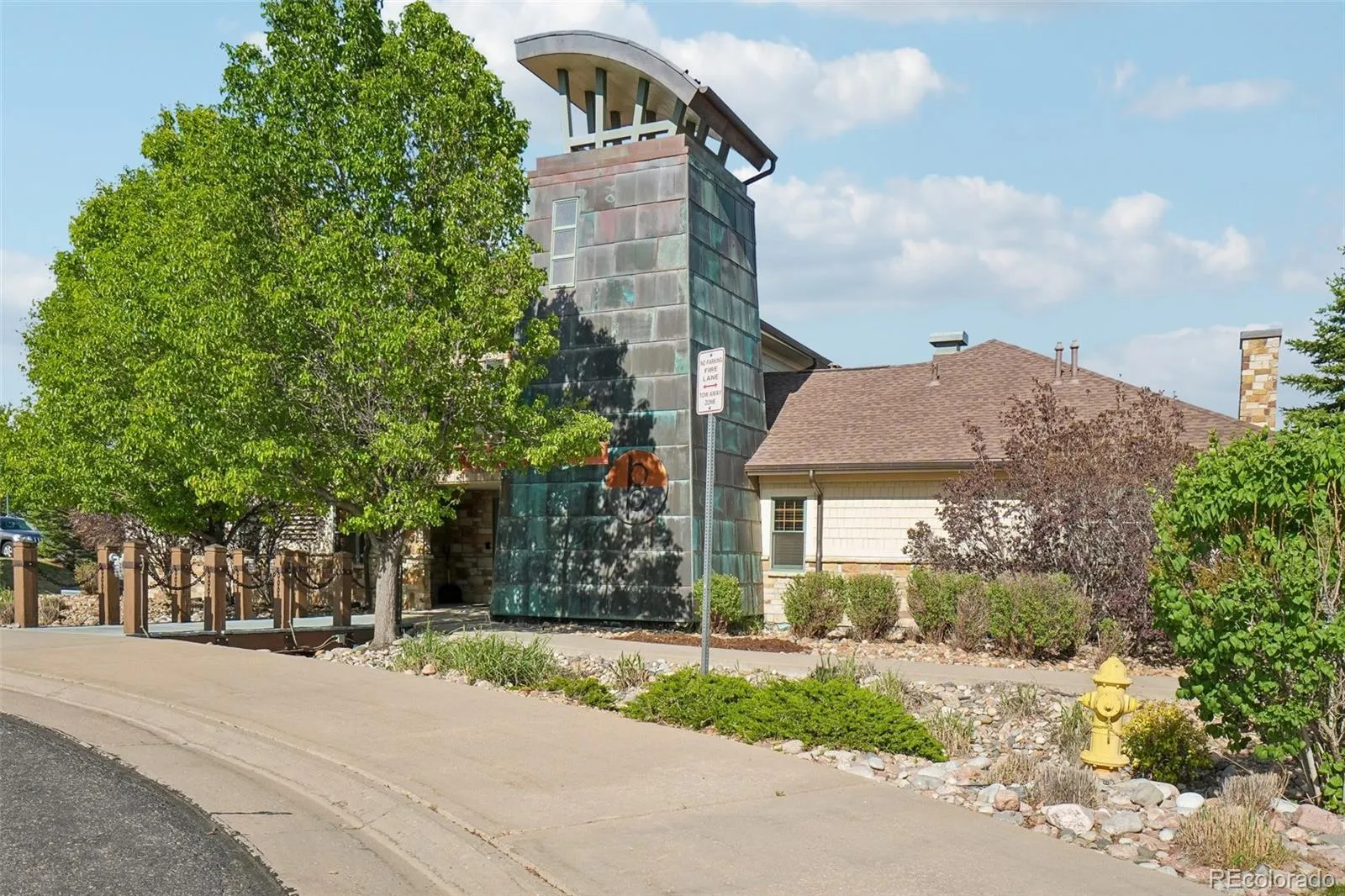 26726 E Peakview Drive Aurora CO 80016 MLS #REC3959420 05162026050633 1600 44