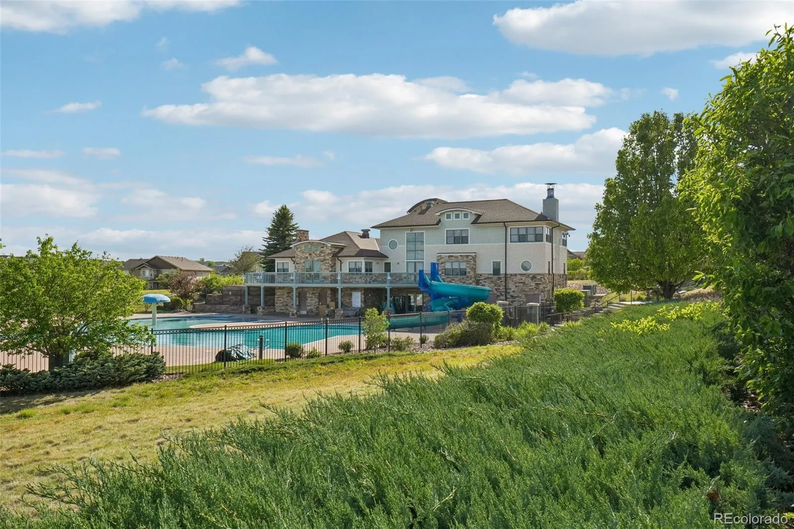 26726 E Peakview Drive Aurora CO 80016 MLS #REC3959420 05162026050633 1600 46