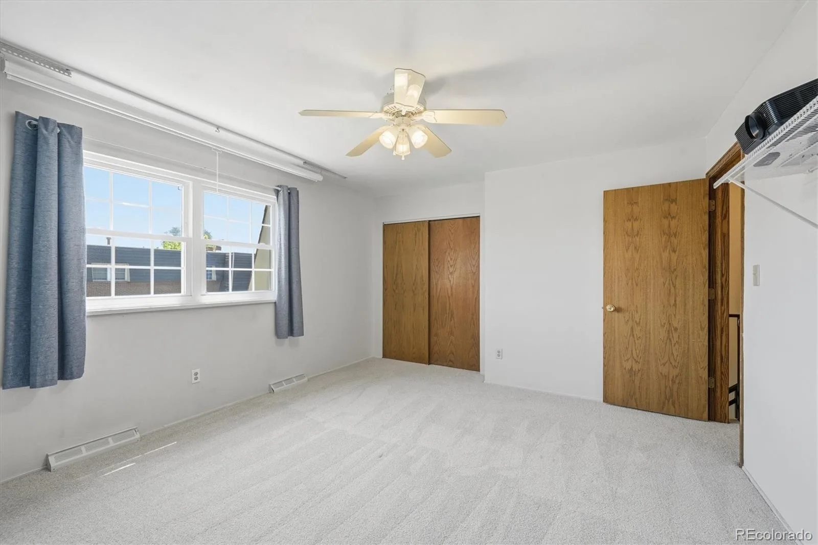 5583 S Lowell Boulevard Littleton CO 80123 | MLS #REC3959453 07142026144819 1600 26