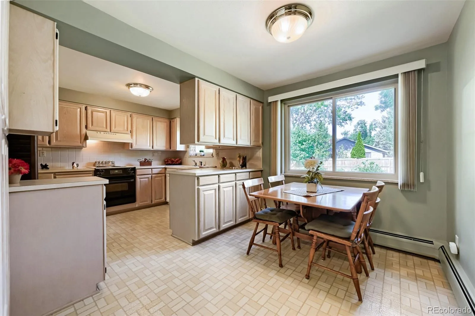 2900 Quail Street Lakewood CO 80215 MLS #REC3960396 06172026213052 1600 9