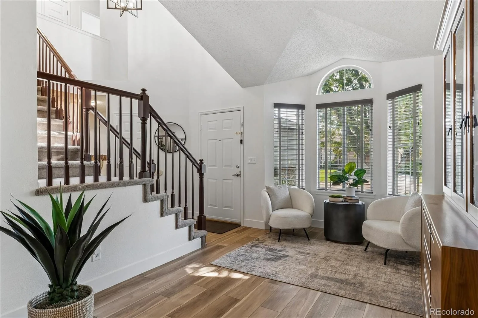 9879 Foxhill Circle Highlands Ranch CO 80129 | MLS #REC3960567 08132026164343 1600 3