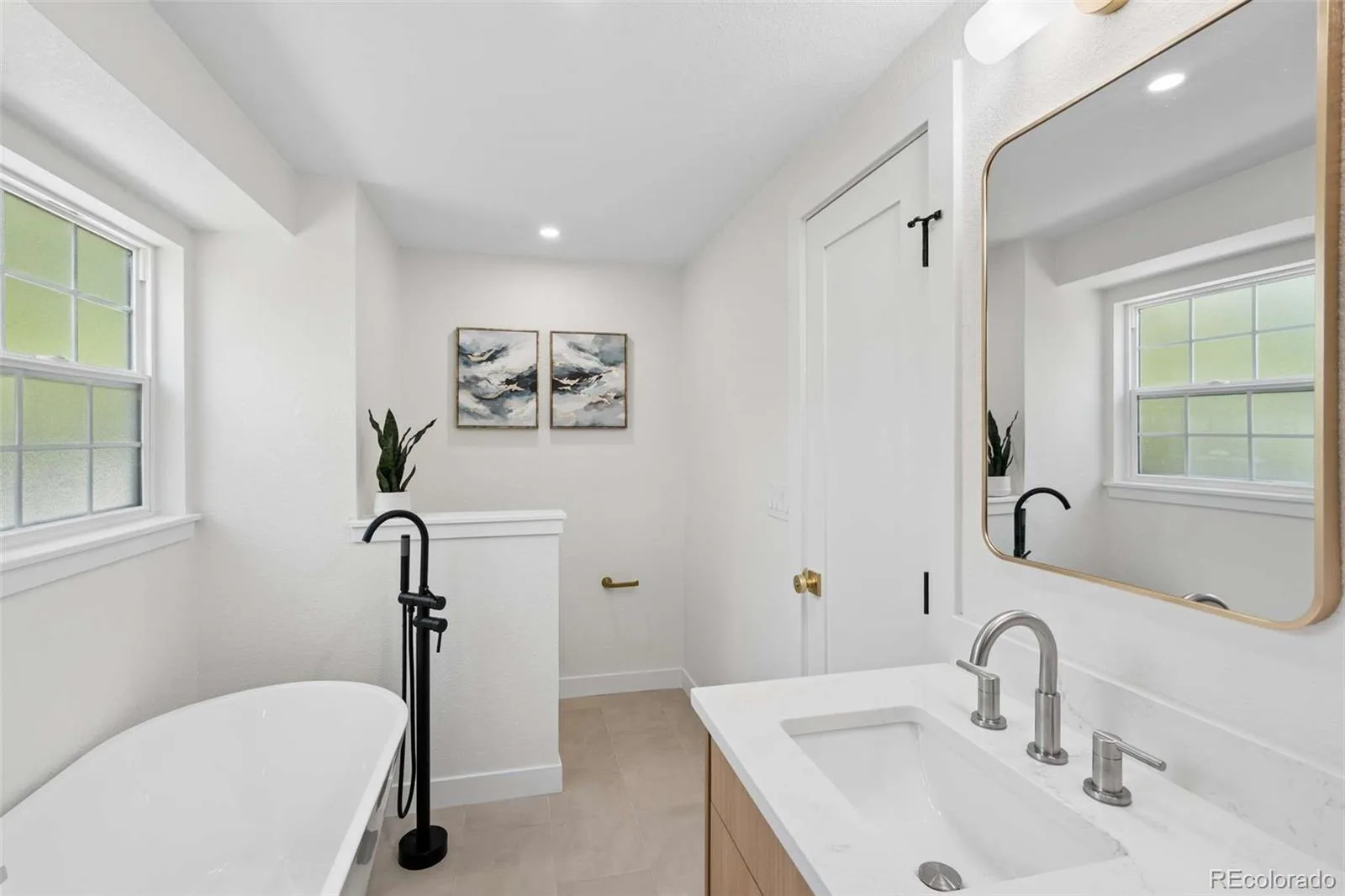7007 E Hinsdale Avenue Englewood CO 80112 | MLS #REC3960971 08072026154151 1600 26