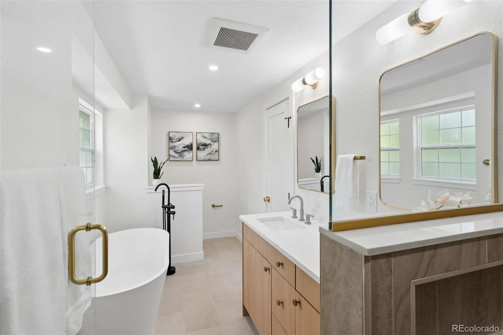7007 E Hinsdale Avenue Englewood CO 80112 | MLS #REC3960971 08072026154151 1600 27