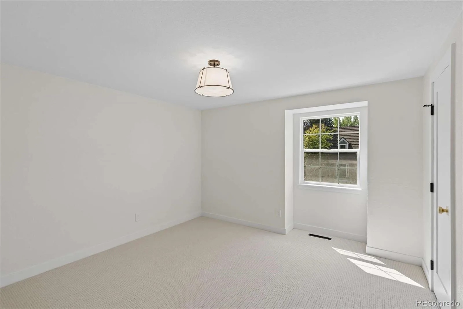 7007 E Hinsdale Avenue Englewood CO 80112 | MLS #REC3960971 08072026154151 1600 30