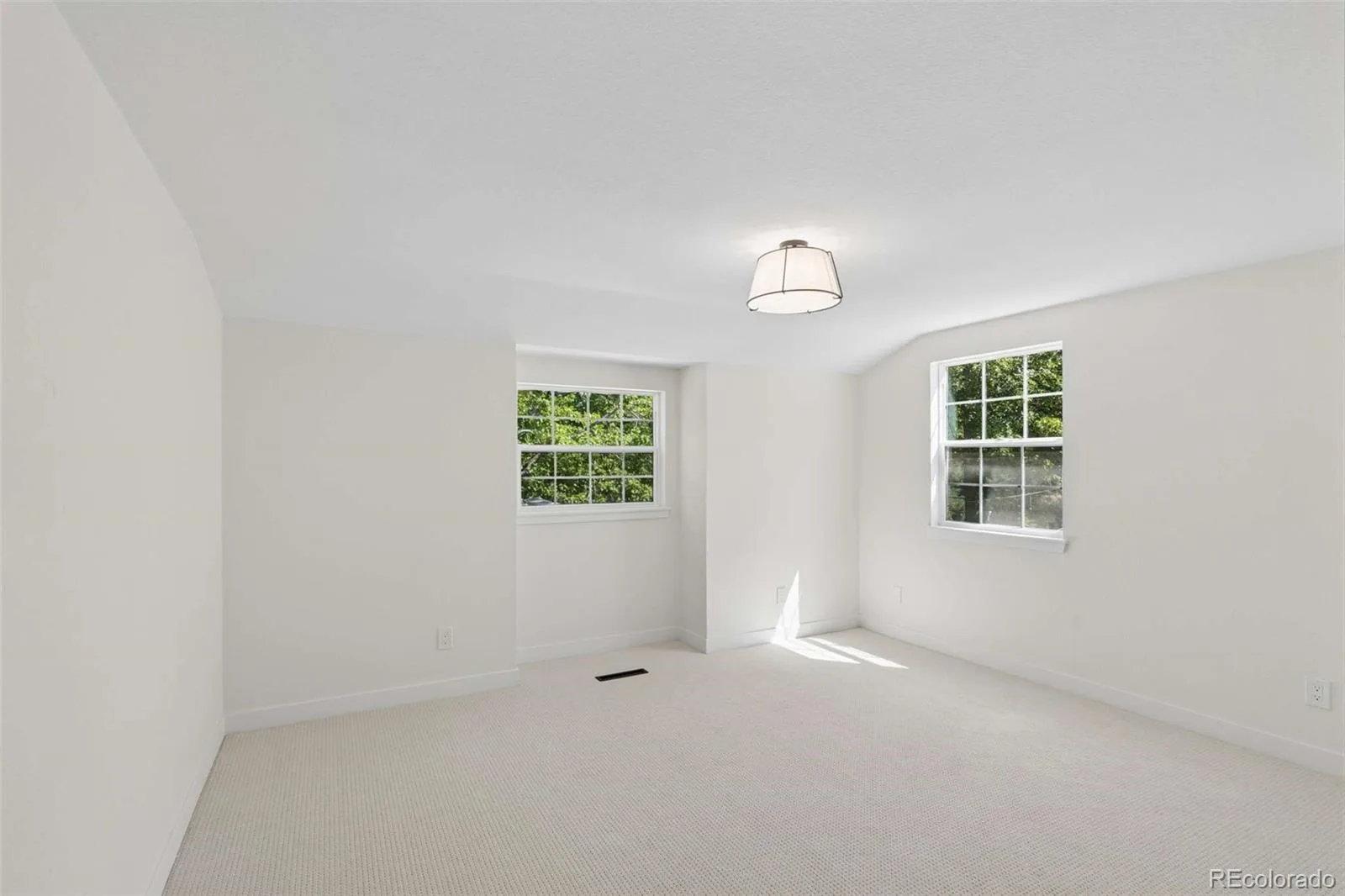 7007 E Hinsdale Avenue Englewood CO 80112 | MLS #REC3960971 08072026154151 1600 33