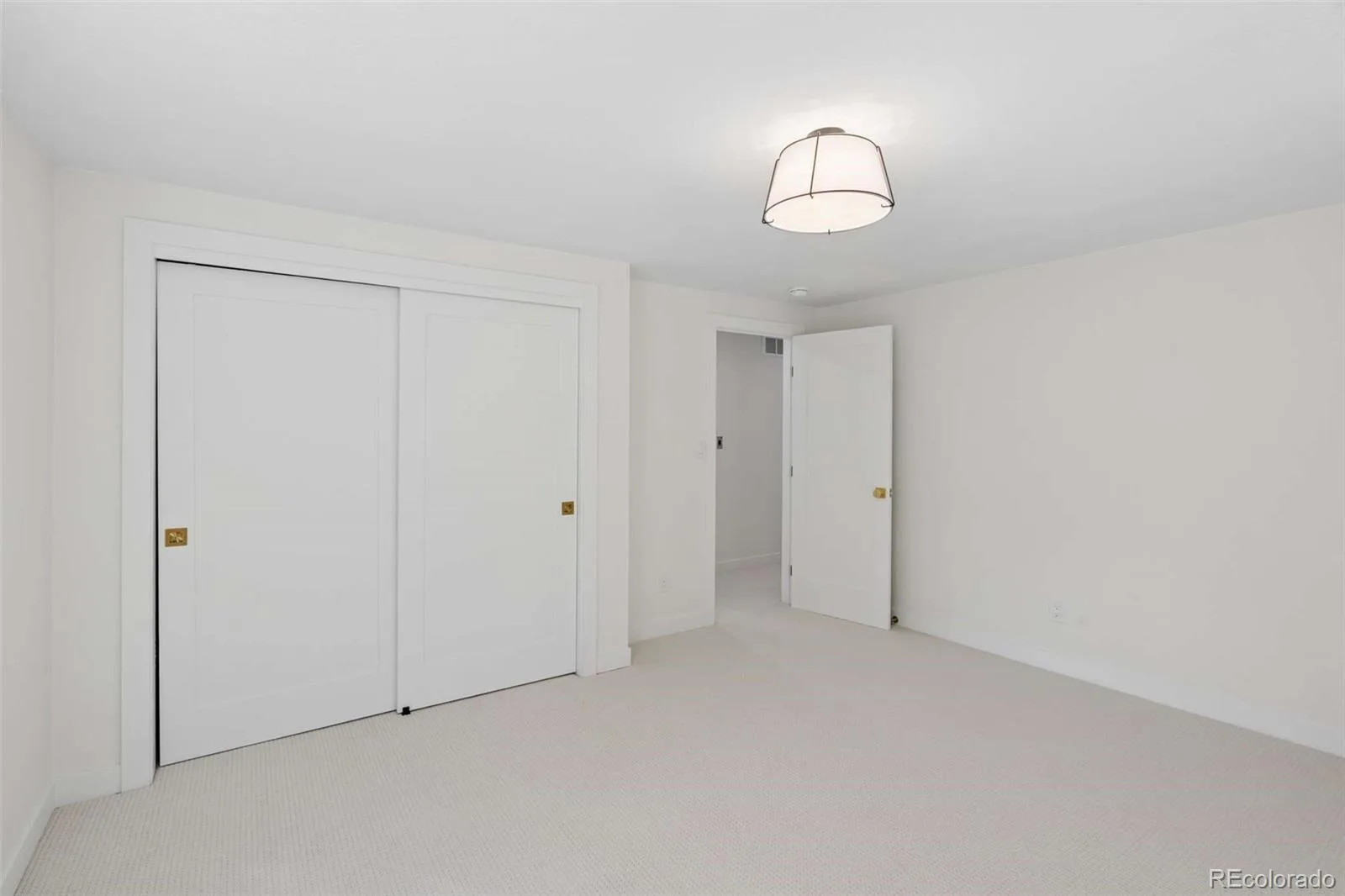 7007 E Hinsdale Avenue Englewood CO 80112 | MLS #REC3960971 08072026154151 1600 34
