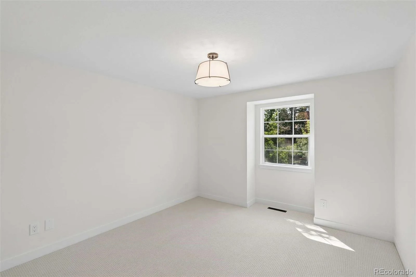 7007 E Hinsdale Avenue Englewood CO 80112 | MLS #REC3960971 08072026154151 1600 35