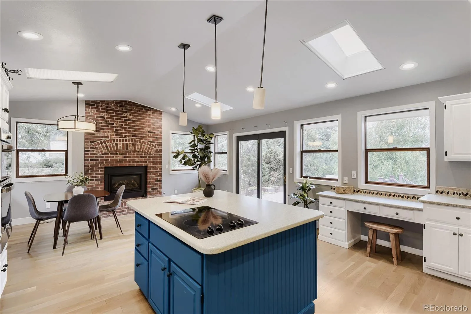 15358 E Saratoga Place Aurora CO 80015 | MLS #REC3962217 09302026210948 1600 11