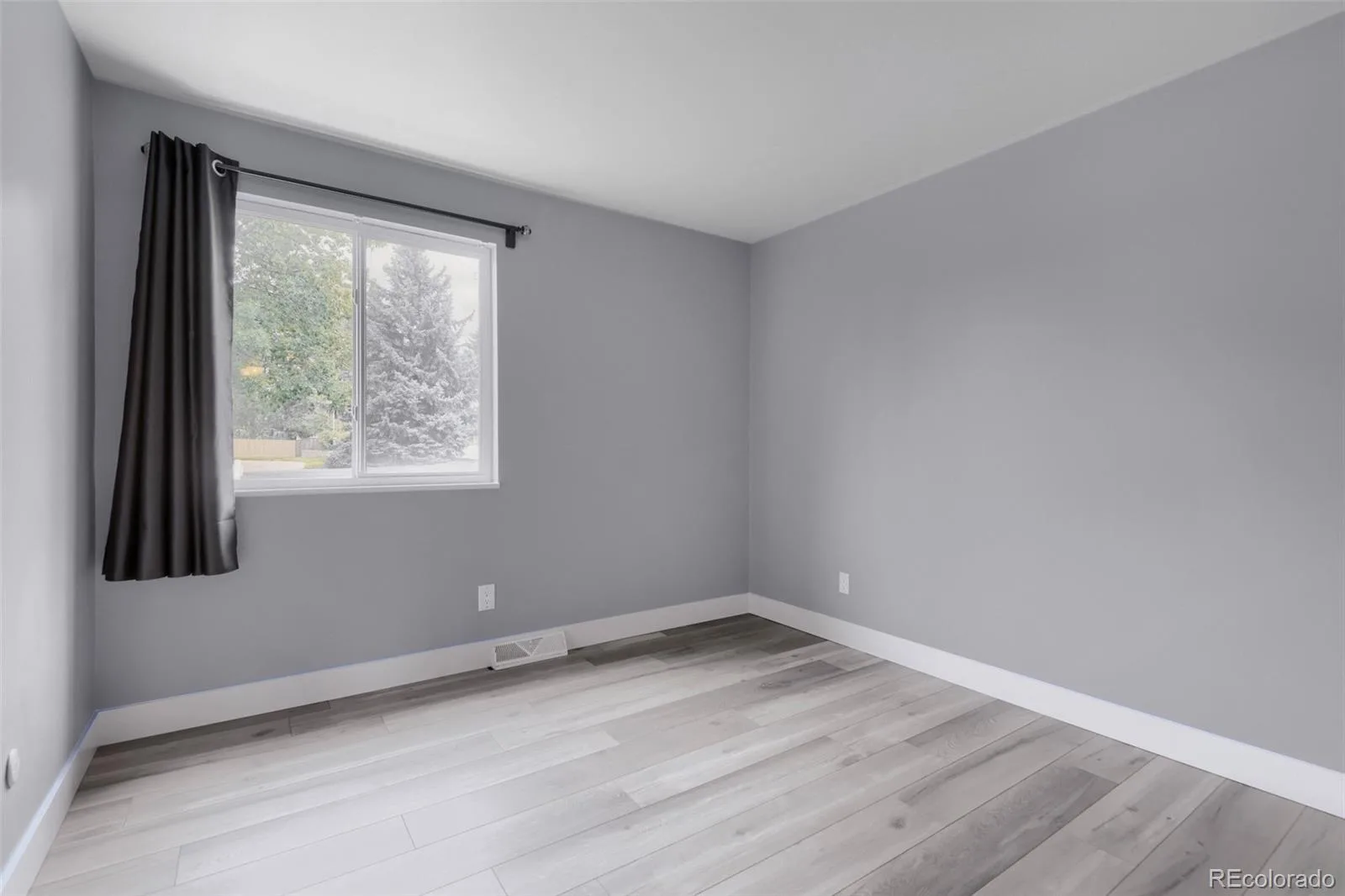 15358 E Saratoga Place Aurora CO 80015 | MLS #REC3962217 09302026210948 1600 21