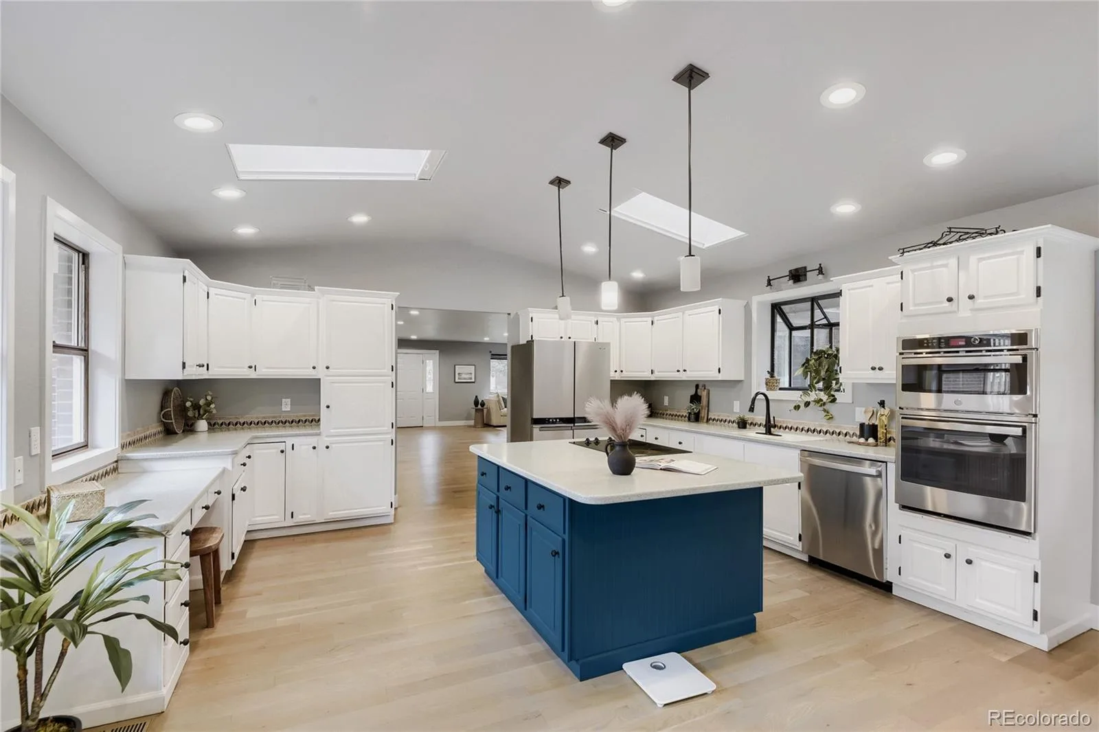 15358 E Saratoga Place Aurora CO 80015 | MLS #REC3962217 09302026210948 1600 9