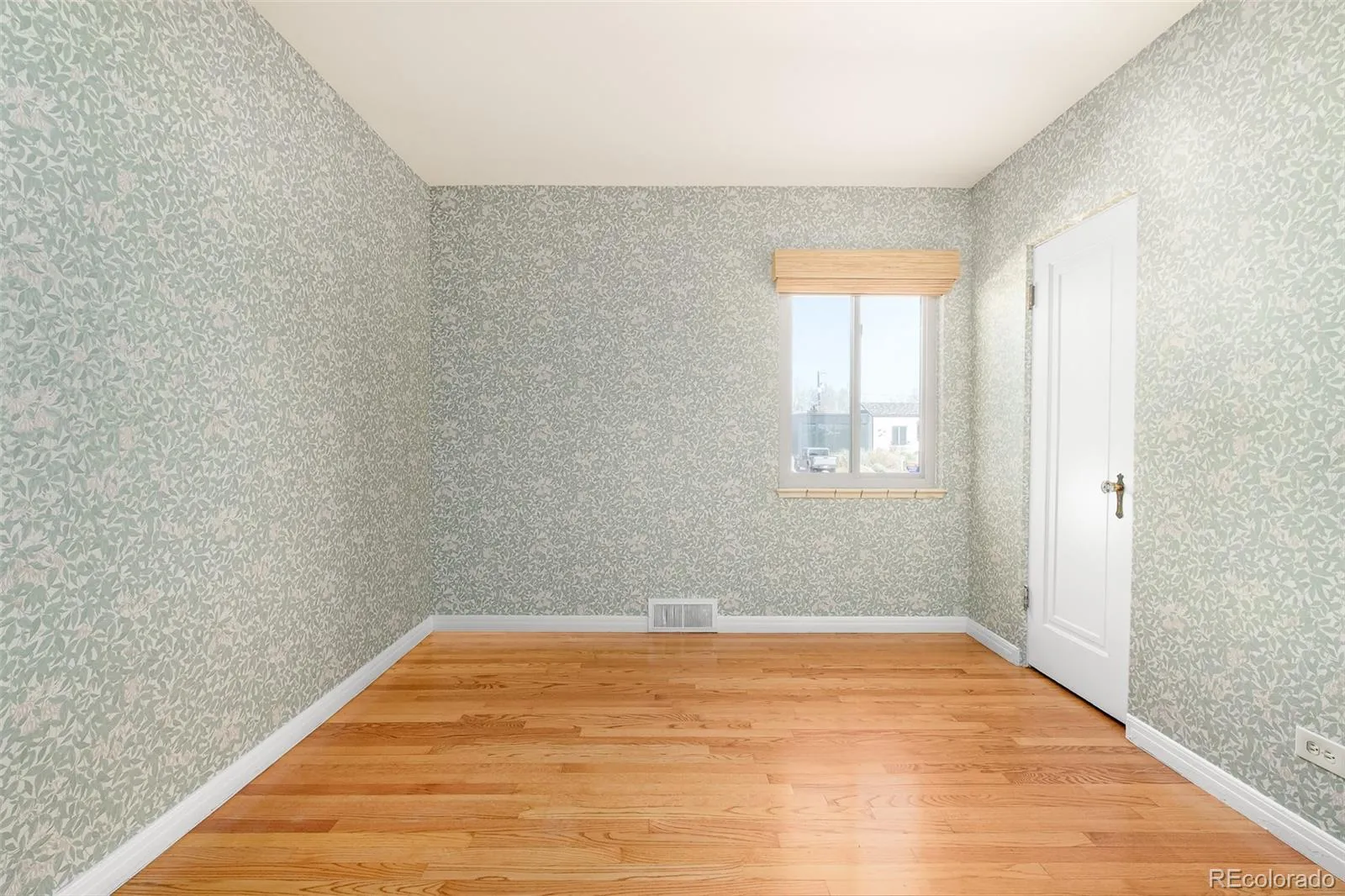 3270 Zenobia Street Denver CO 80212 MLS #REC3962933 05022026055947 1600 16