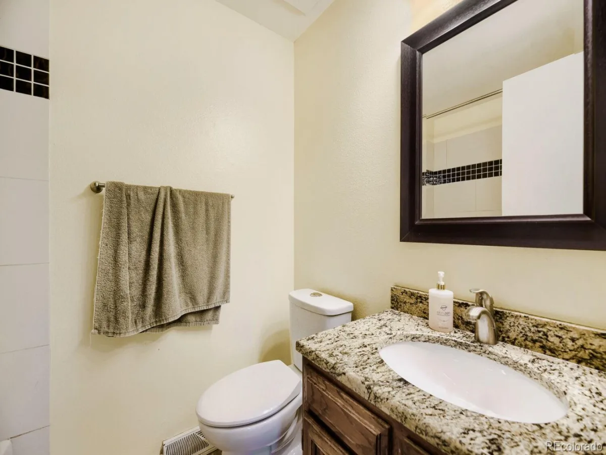 7101 W Yale Avenue #3904 Denver CO 80227 | MLS #REC3963063 08172026222940 1200 15