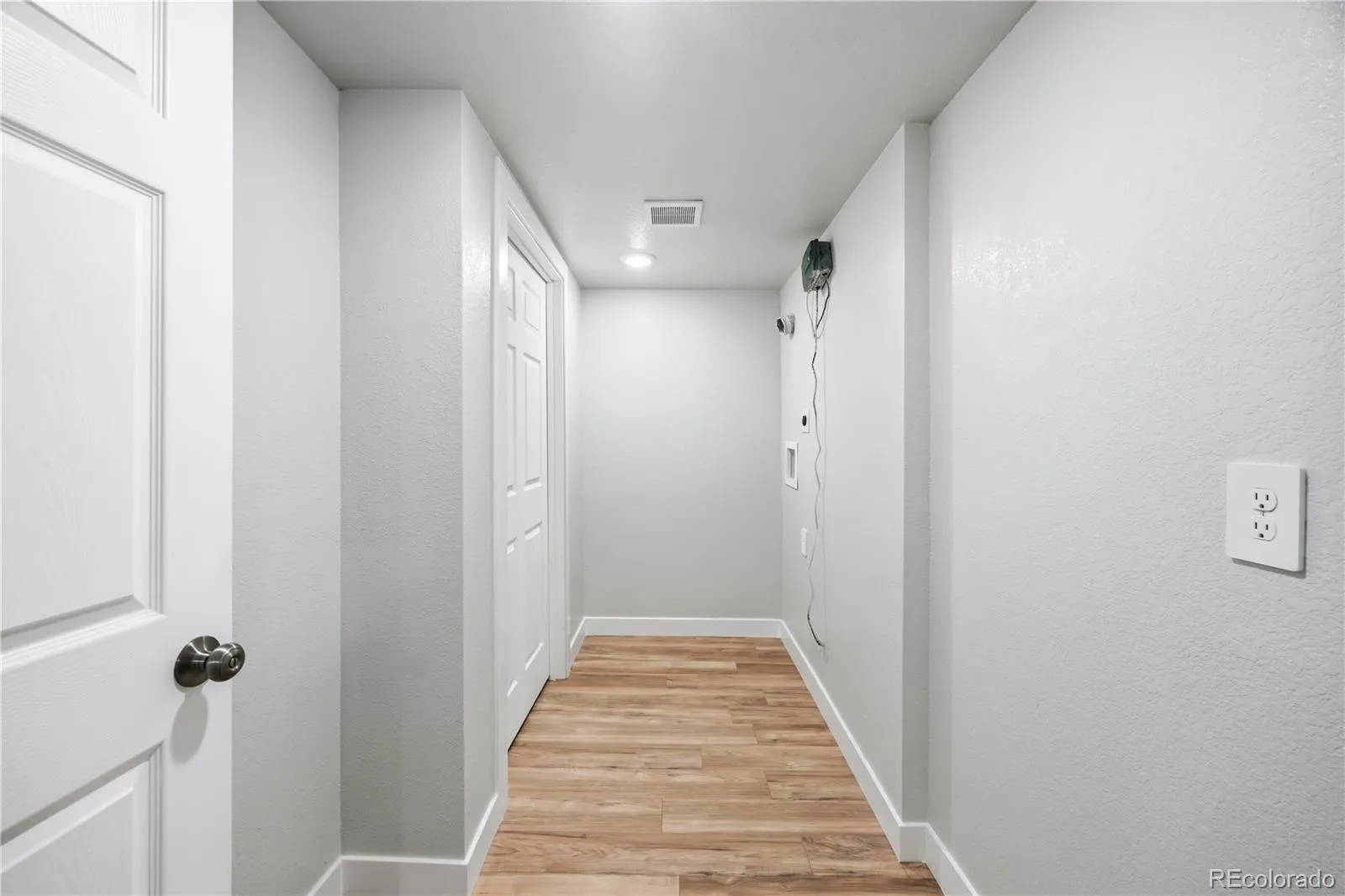 04062026213203 1600 16