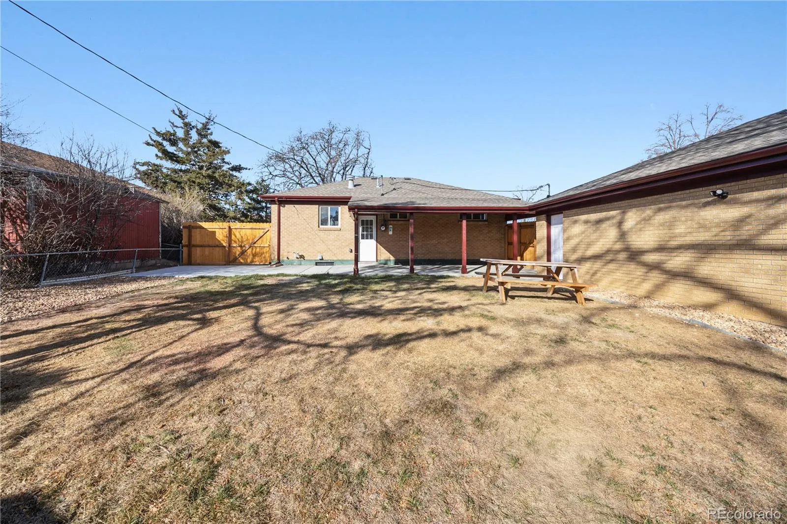 04062026213203 1600 25