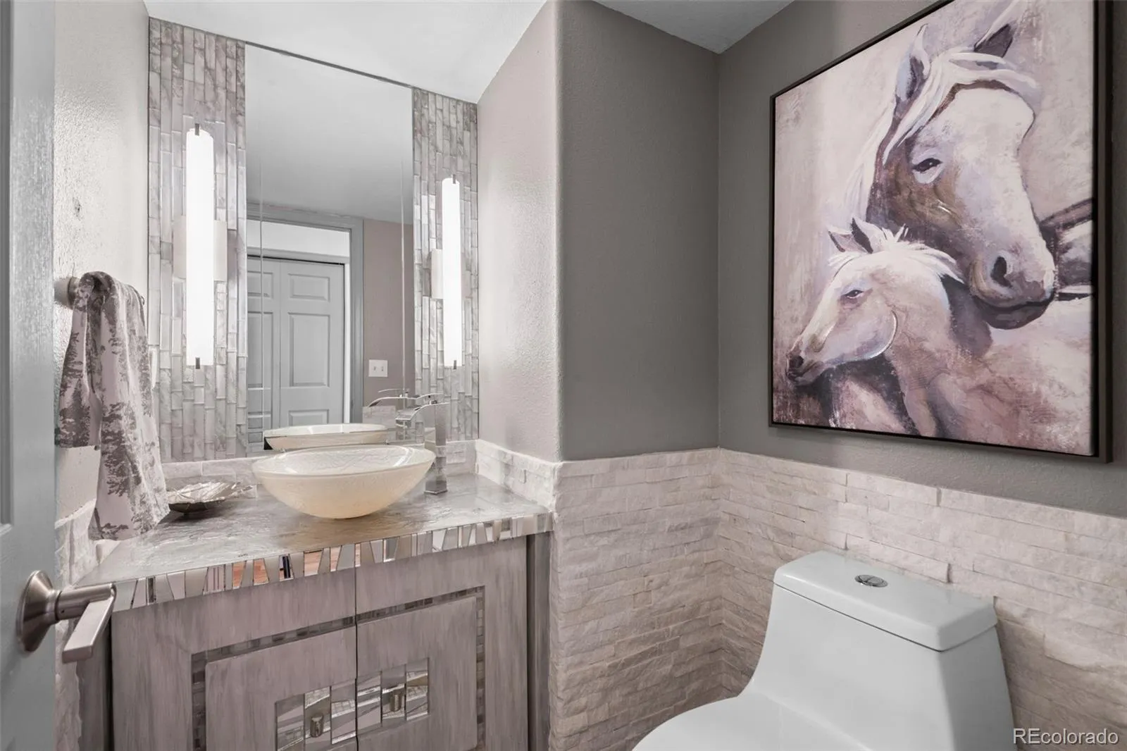 04102026153222 1600 16