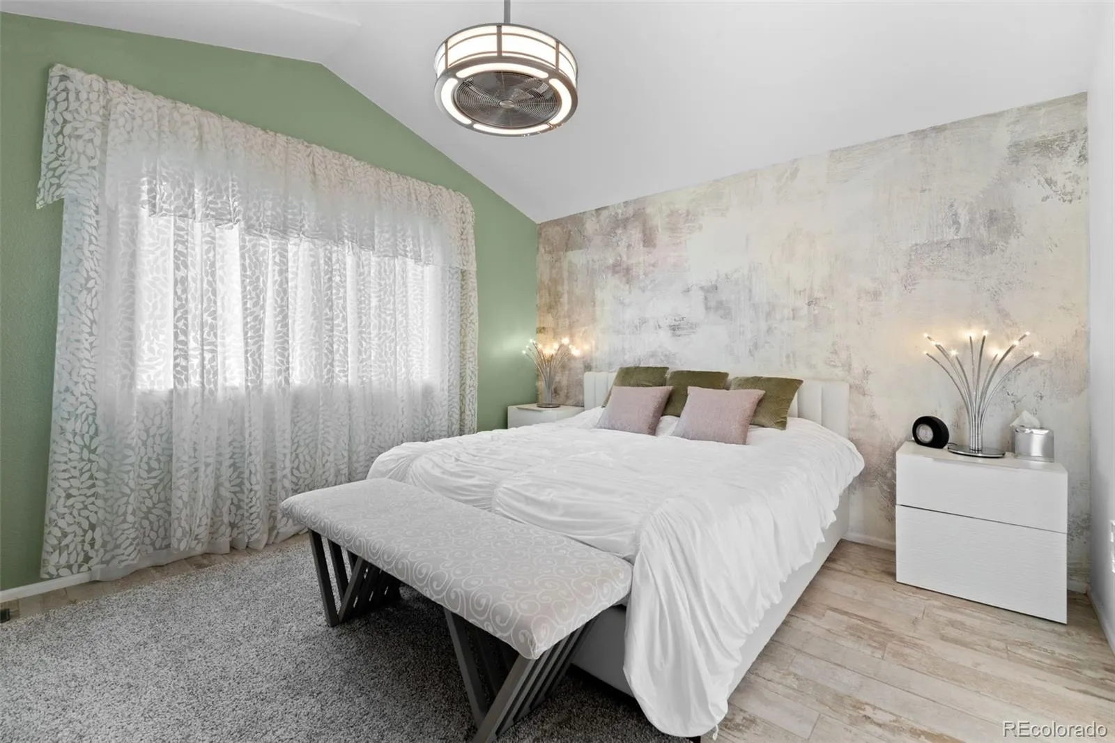 04102026153222 1600 17