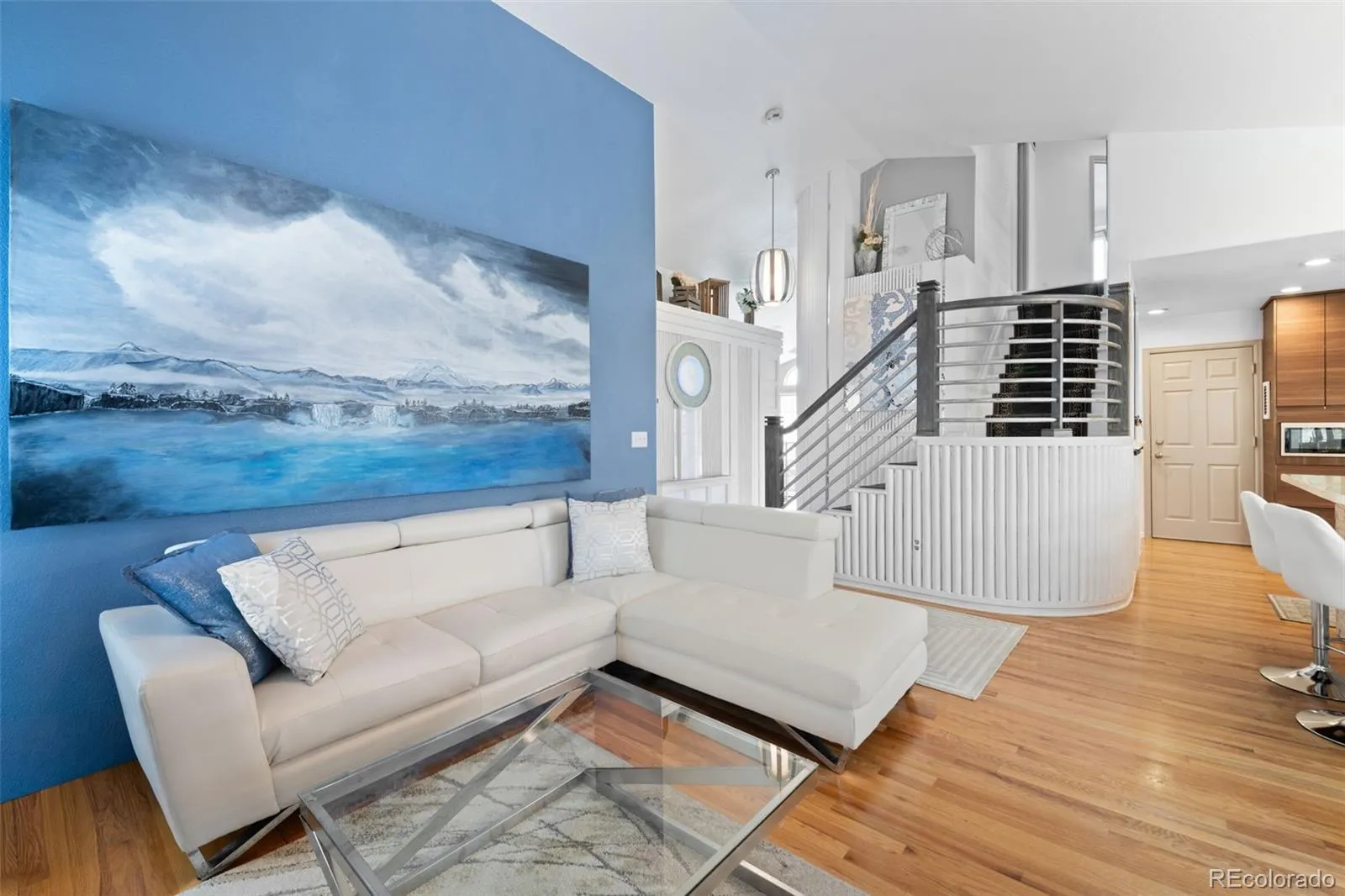 04102026153222 1600 7