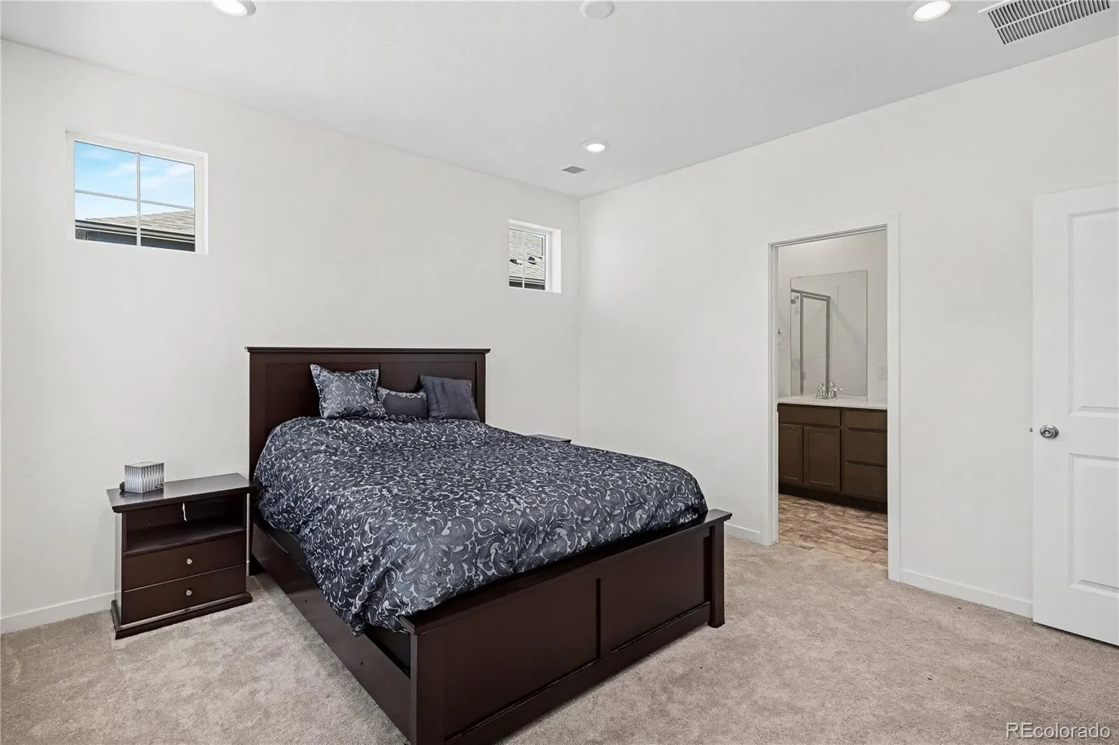 1980 S Fultondale Court Aurora CO 80018 | MLS #REC3965539 03272026180034 1600 25