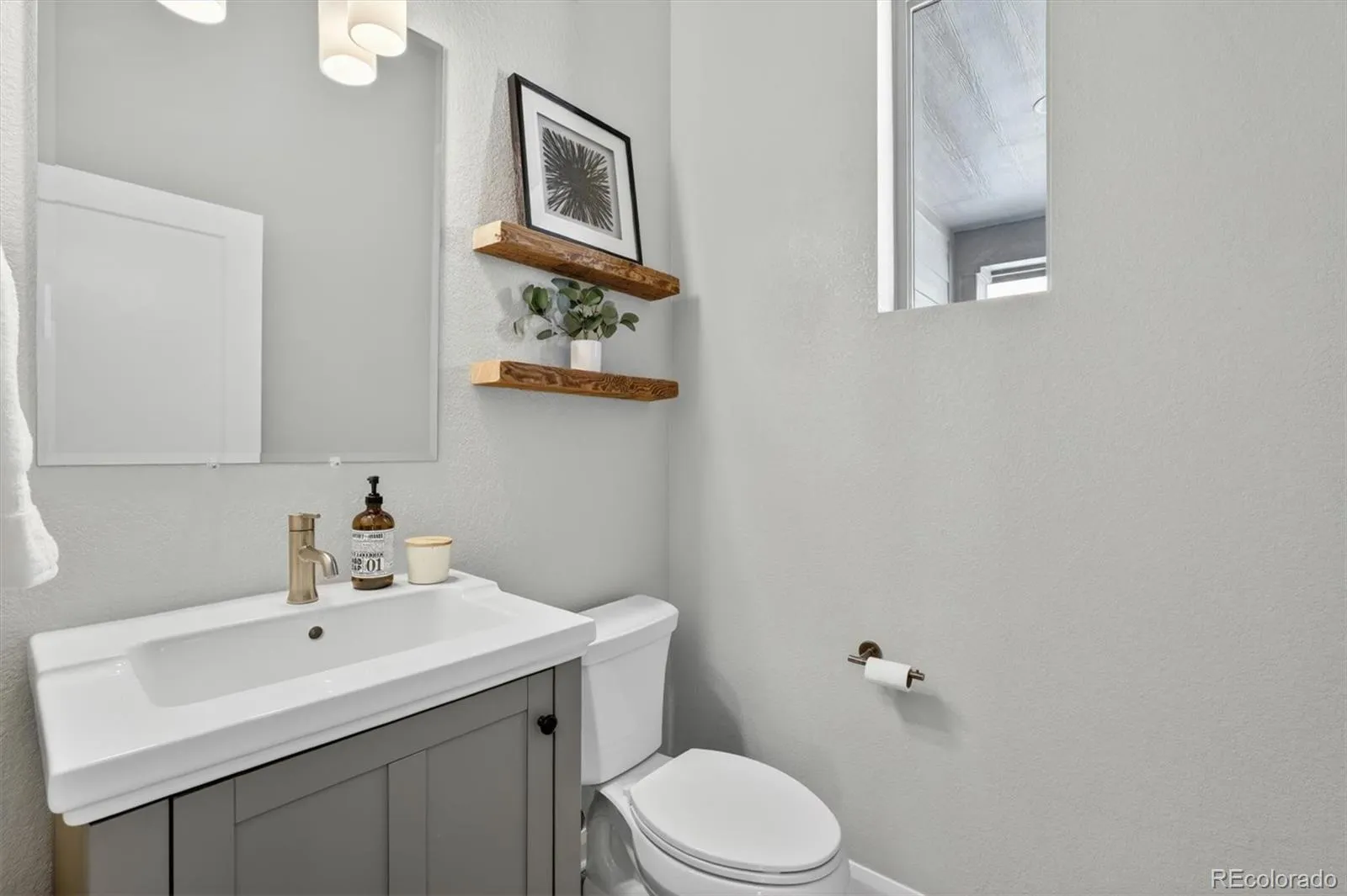 2270 W 66th Avenue Denver CO 80221 MLS #REC3968215 05082026153819 1600 14