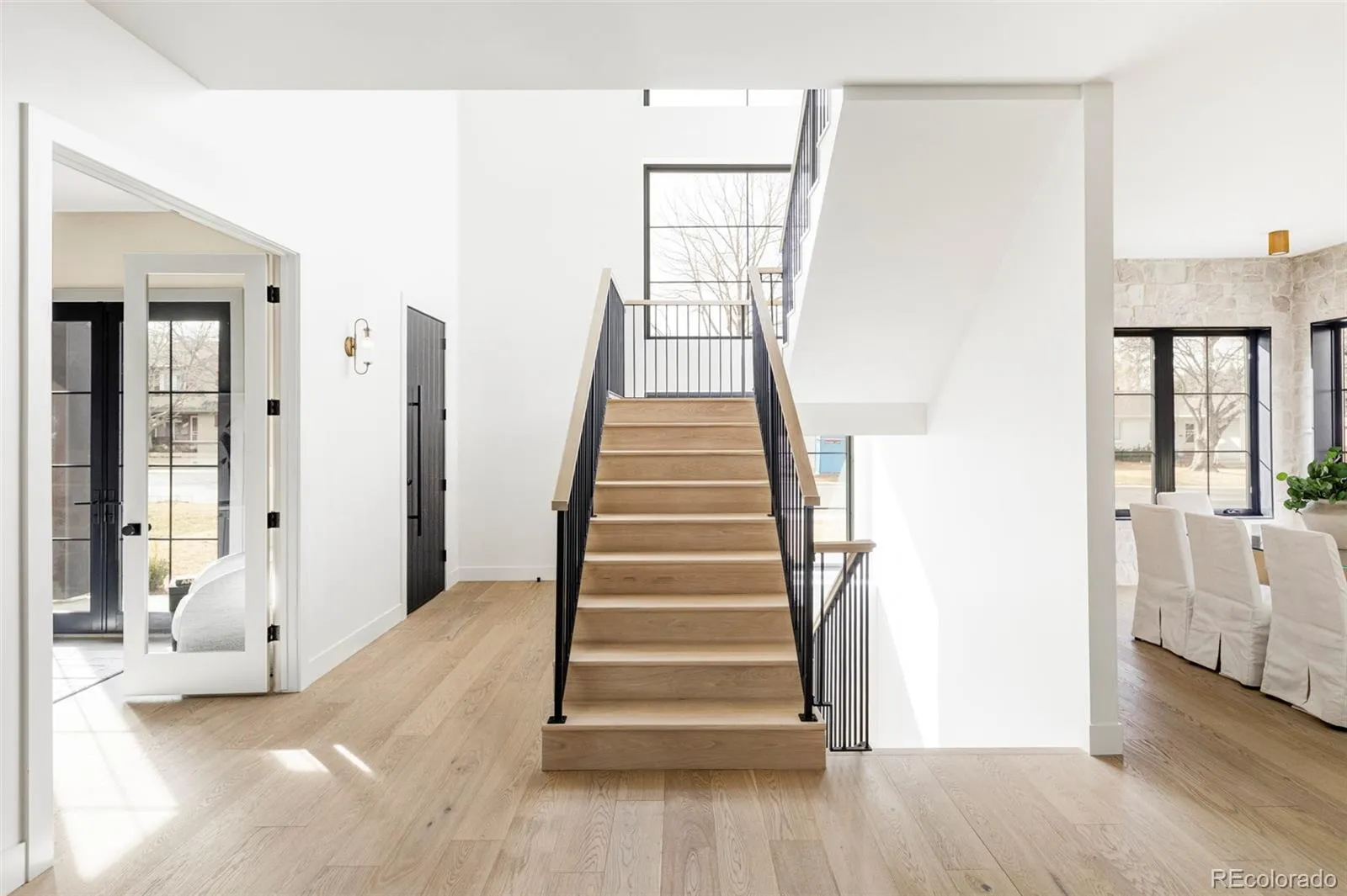 04152026052134 1600 18