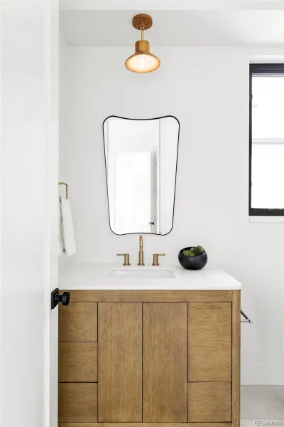 04152026052134 800 31