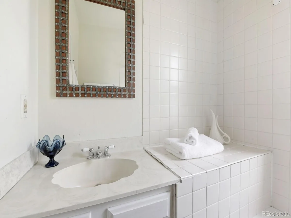 101 S Downing Street #2 Denver CO 80209 | MLS #REC3969152 09232026070219 1200 17