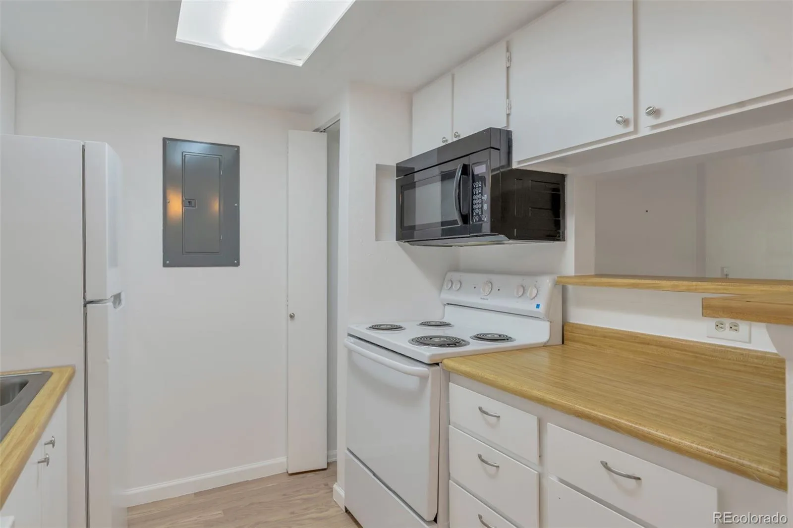 1873 S Pitkin Circle #B #8 Aurora CO 80017 | MLS #REC3969222 10012026194225 1600 7