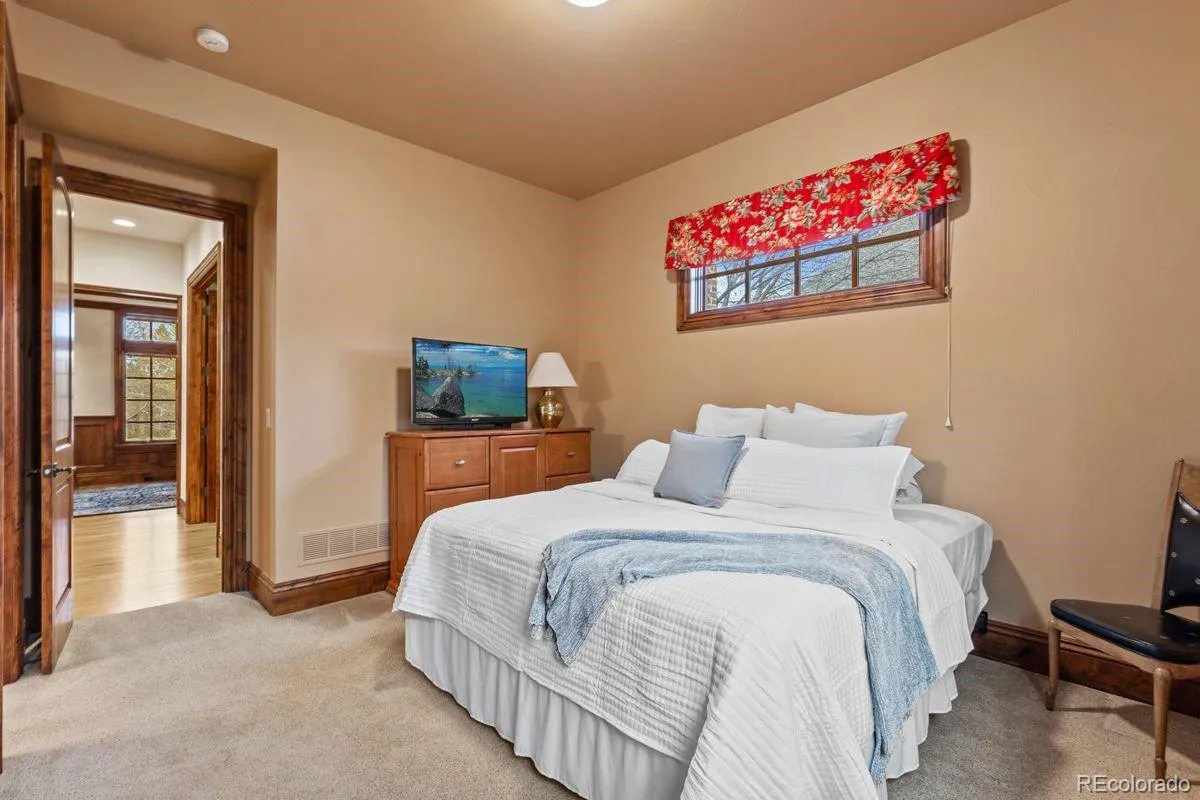 04082026160222 1200 27