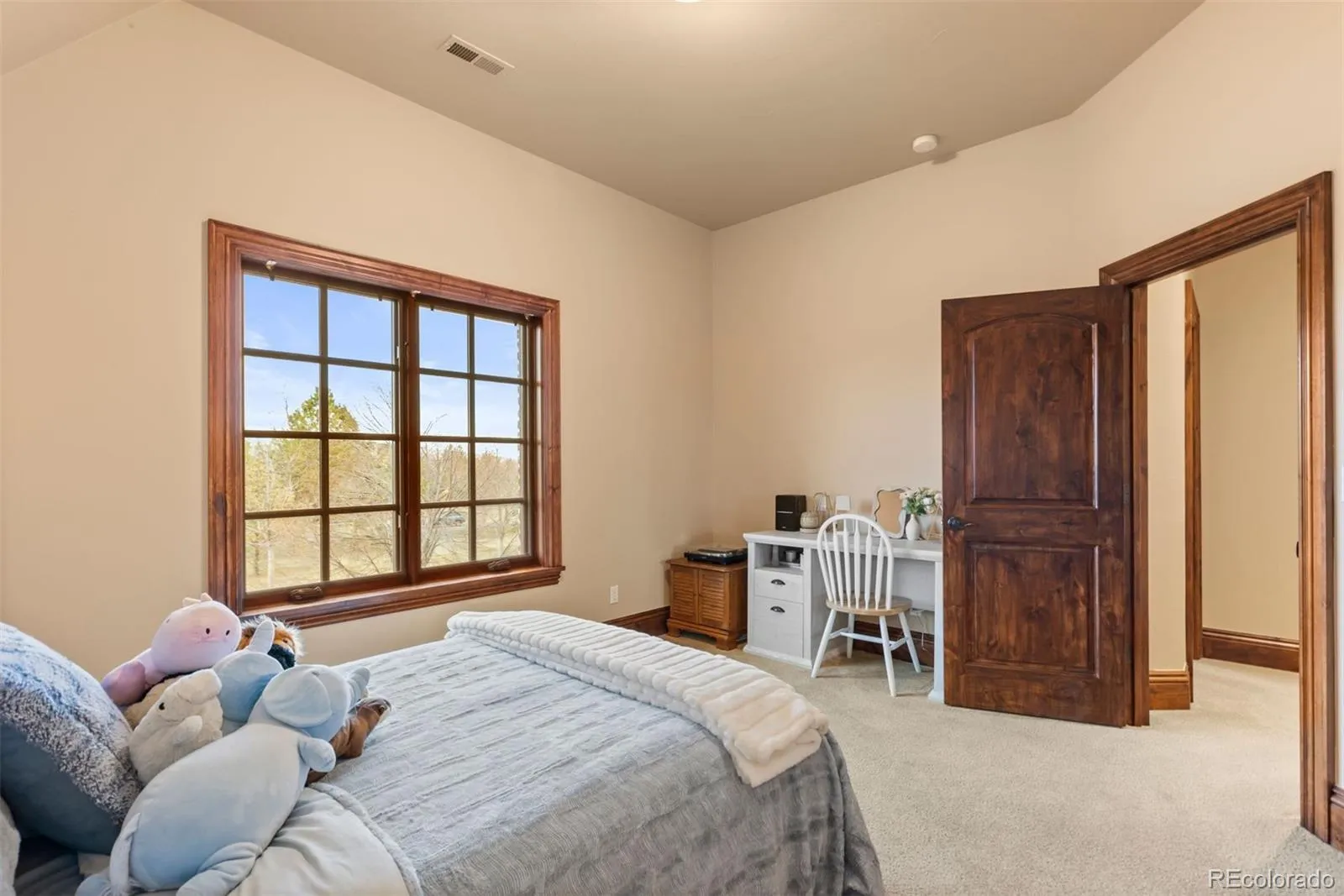 04082026160222 1600 26