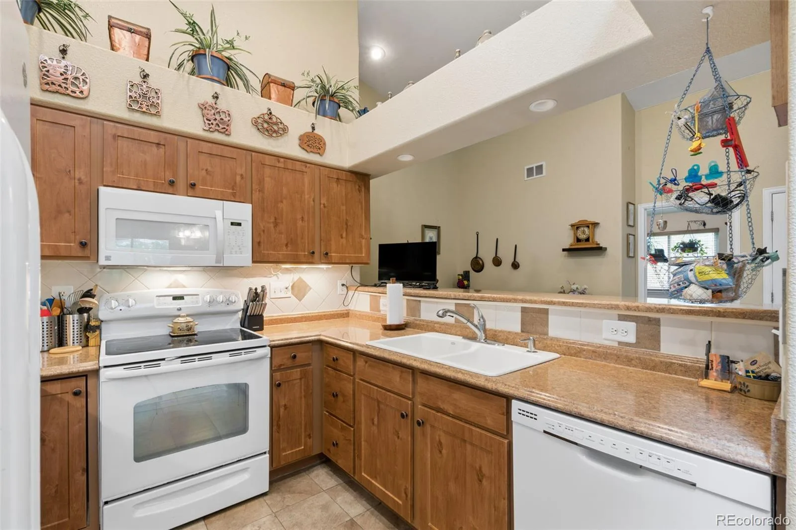 4151 W 111th Circle Westminster CO 80031 | MLS #REC3972064 07242026151451 1600 5