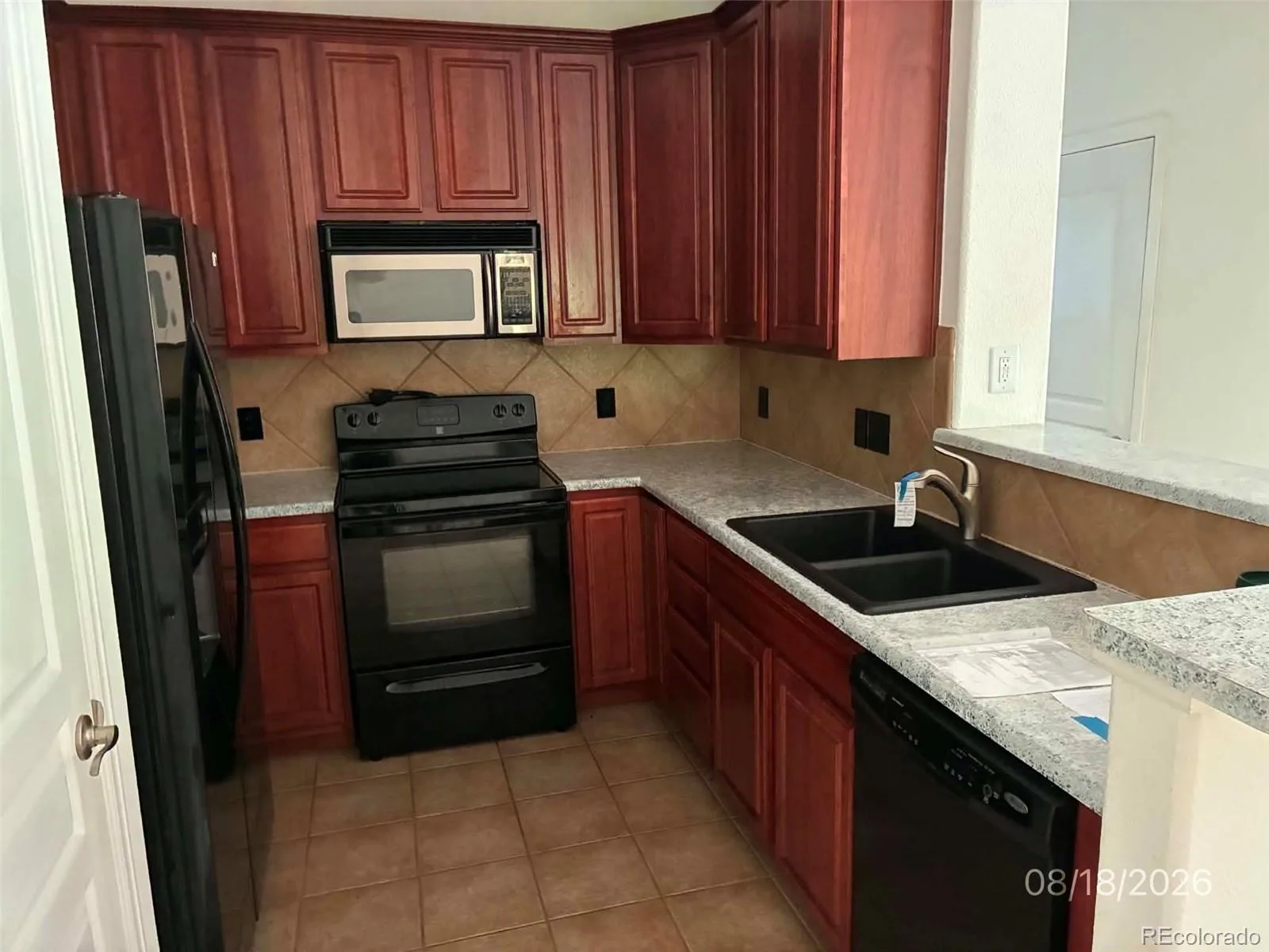 10351 W Girton Drive #2 Denver CO 80227 | MLS #REC3973242 08262026015244 1600 3