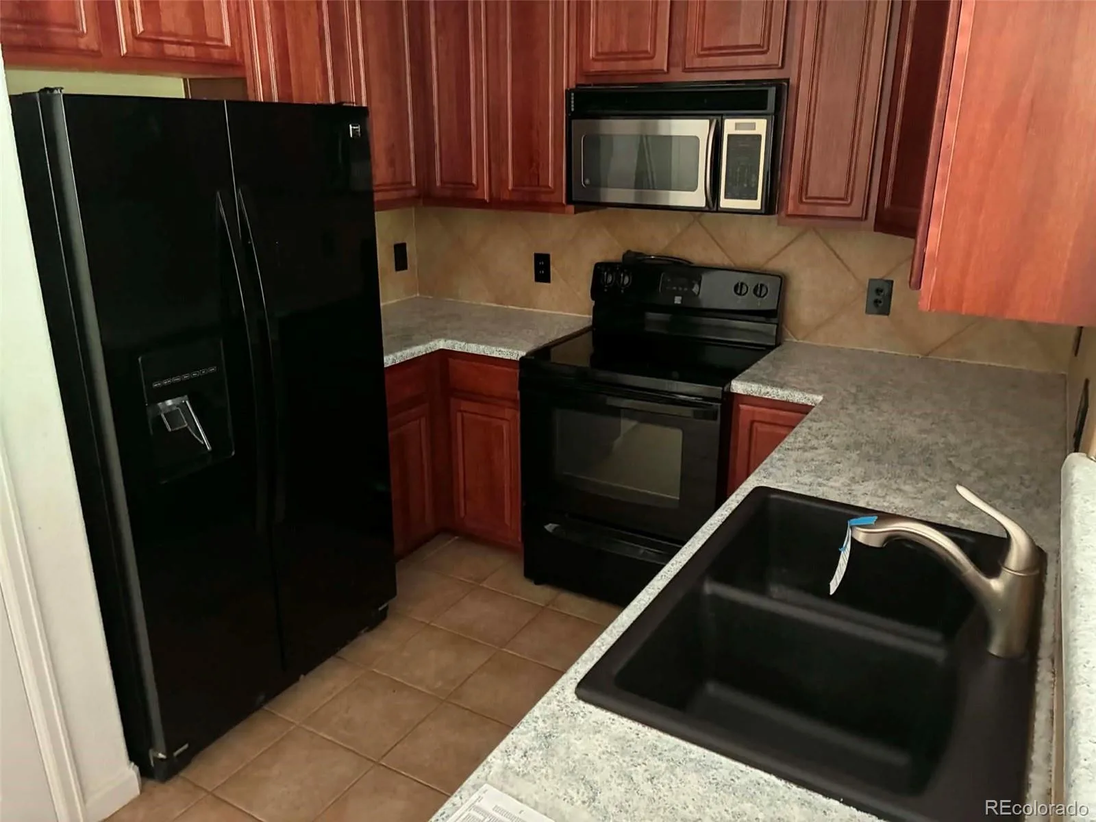 10351 W Girton Drive #2 Denver CO 80227 | MLS #REC3973242 08262026015244 1600 4