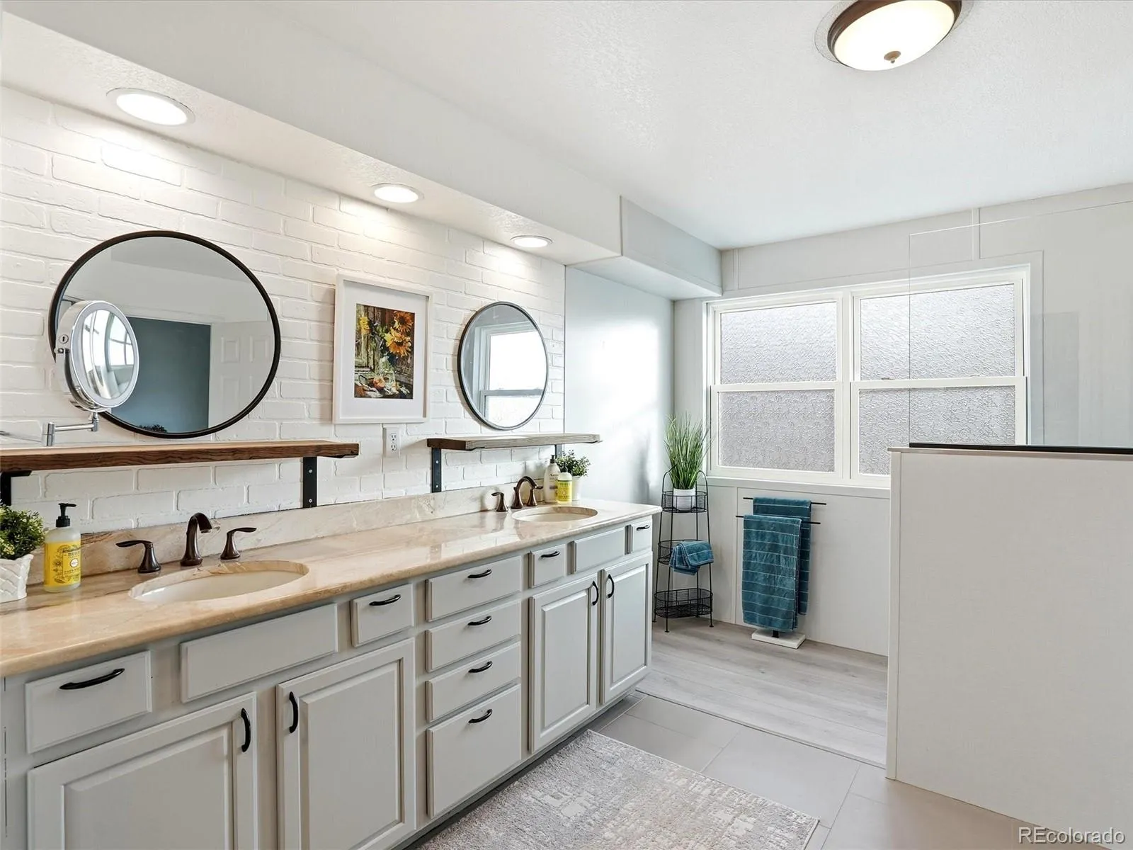 04062026213209 1600 15