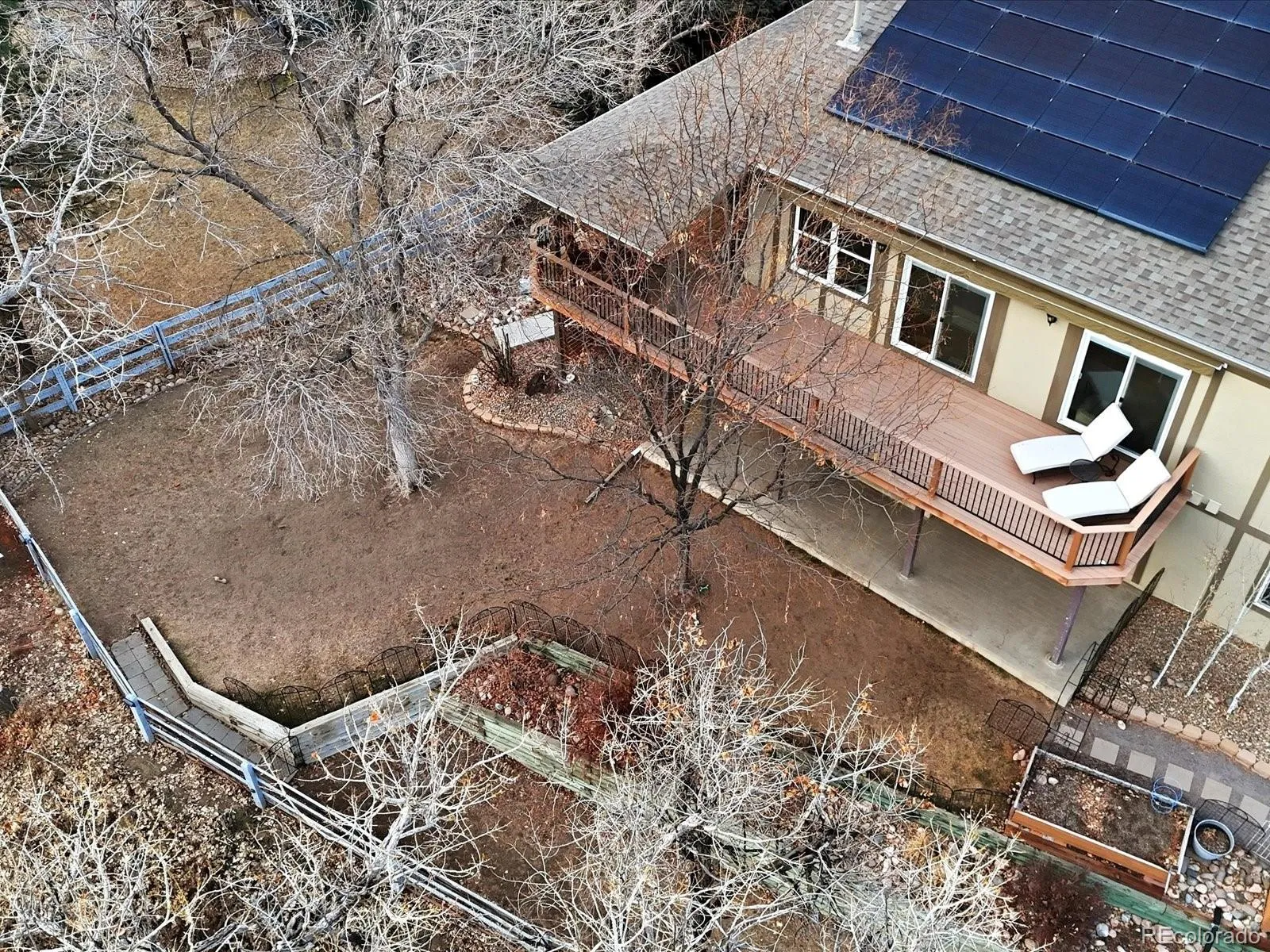 04062026213209 1600 32