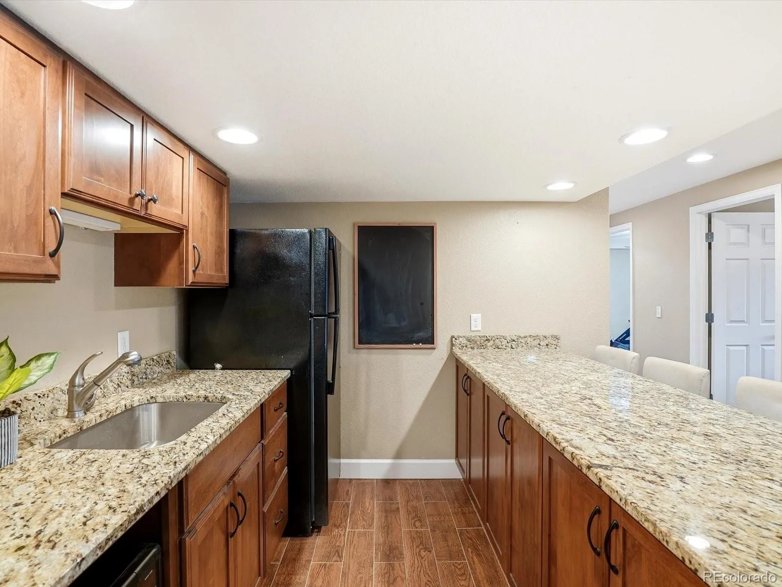 04062026213209 1600 41