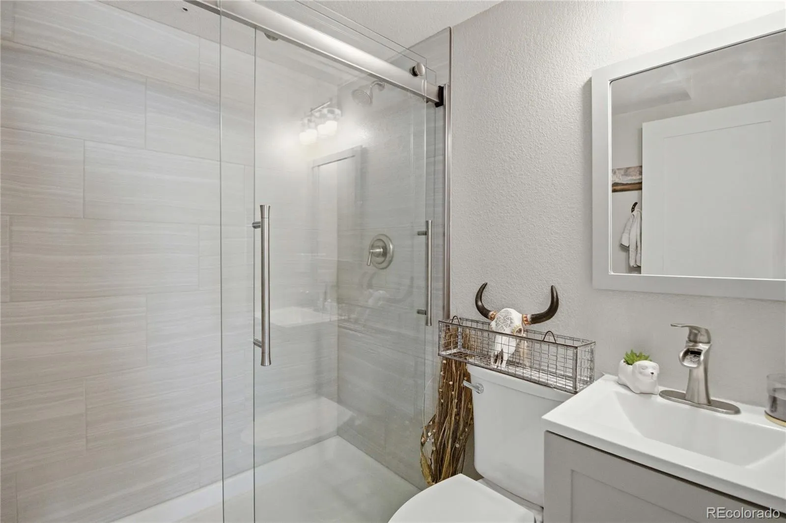 04112026192623 1600 28