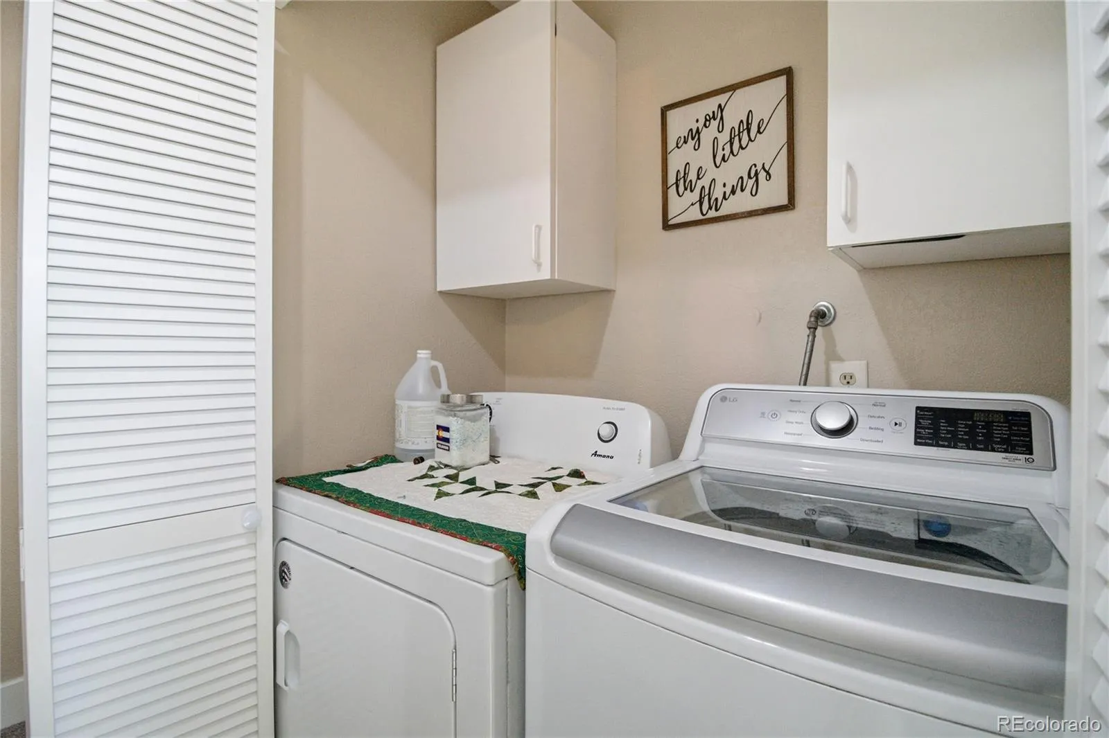 04112026192623 1600 32