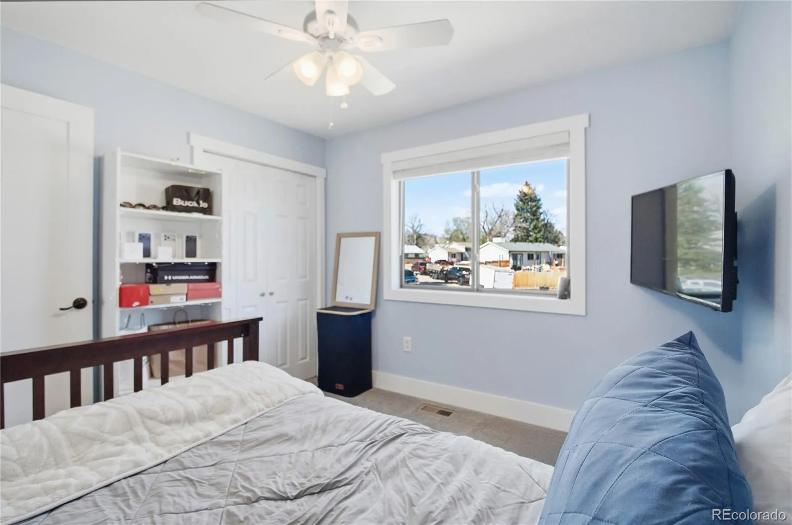 04112026192623 1600 38