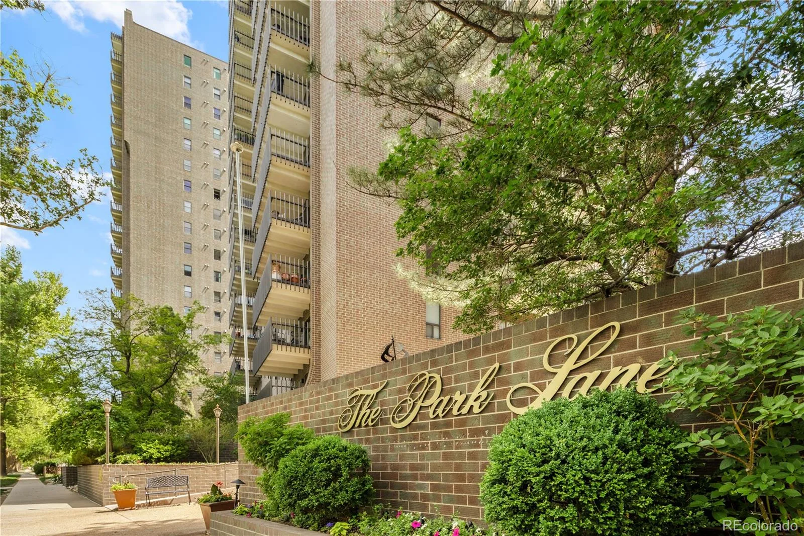 480 S Marion Parkway #602 Denver CO 80209 | MLS #REC3977347 08172026193833 1600 28