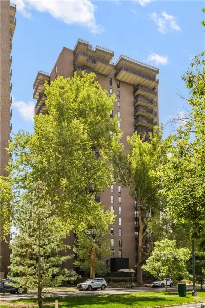 480 S Marion Parkway #602 Denver CO 80209 | MLS #REC3977347 08172026193833 800 29