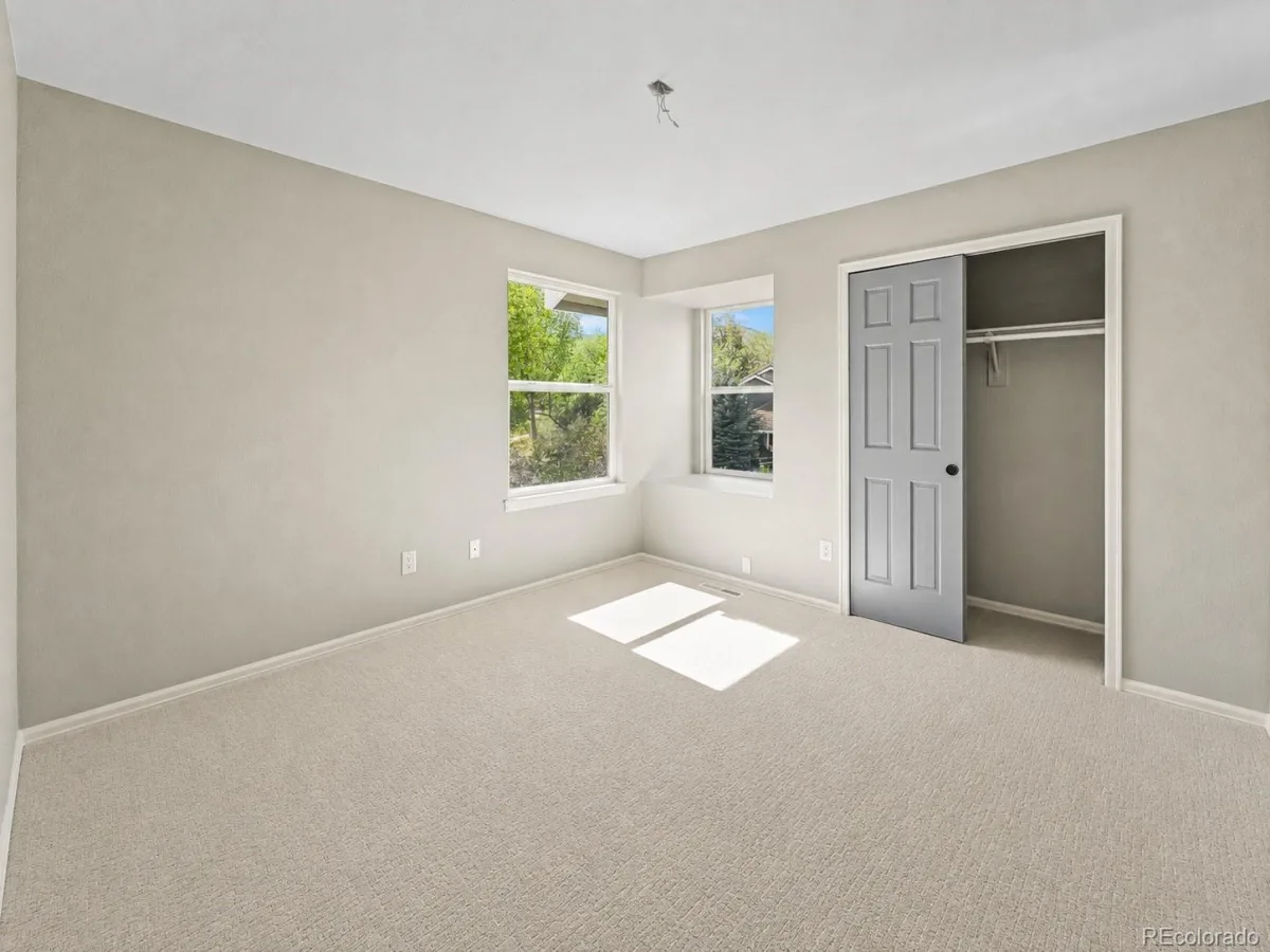 11 Long Spur Littleton CO 80127 | MLS #REC3977649 08282026030235 1200 35