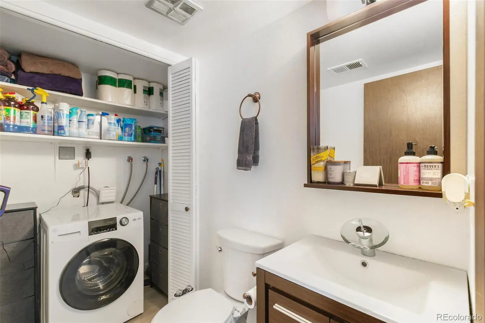 10062025010923 1600 16