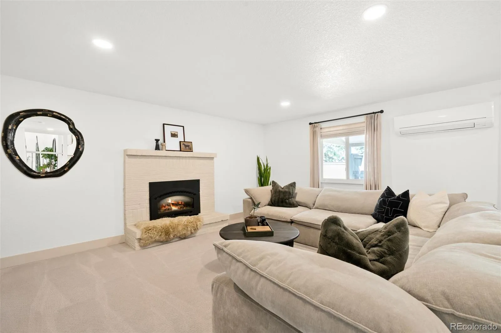 7310 S Eudora Way Centennial CO 80122 MLS #REC3980760 04242026180550 1600 19