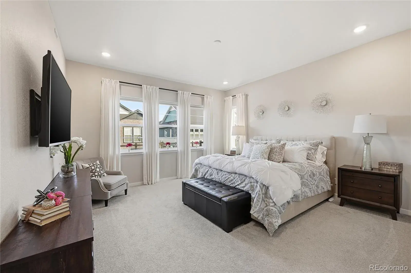 8708 S Quatar Street Aurora CO 80016 MLS #REC3981840 02242026182848 1600 23