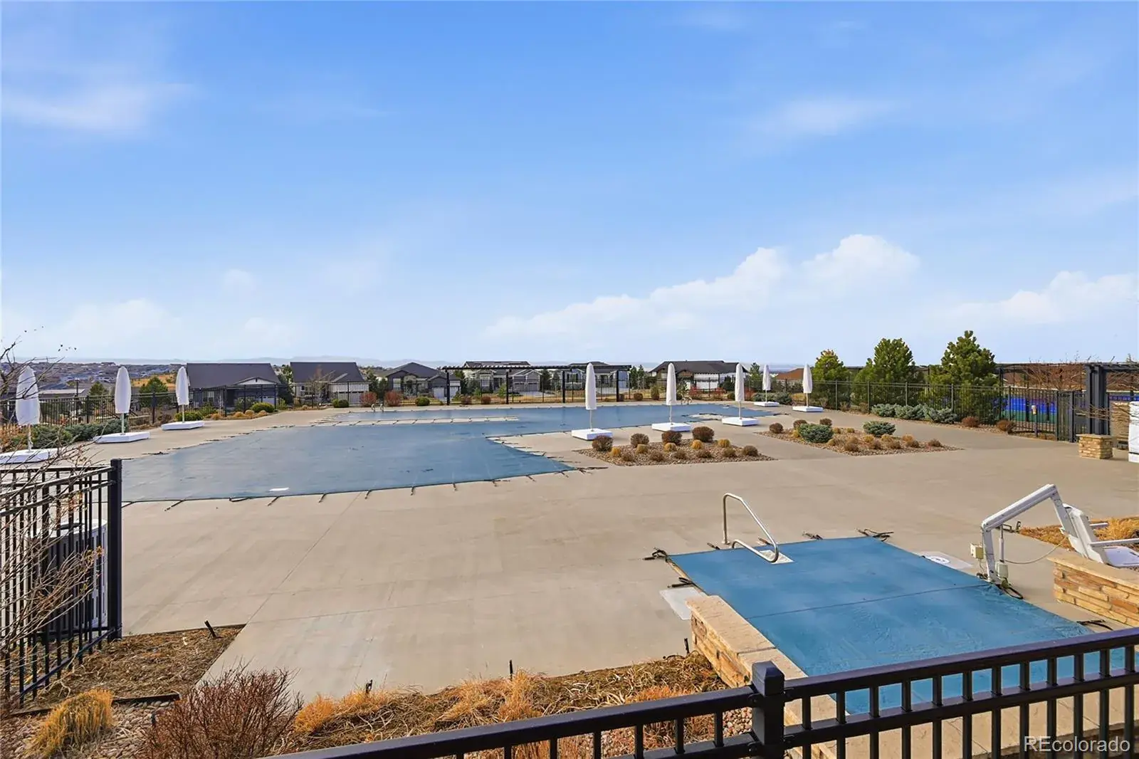 8708 S Quatar Street Aurora CO 80016 MLS #REC3981840 02242026182848 1600 42