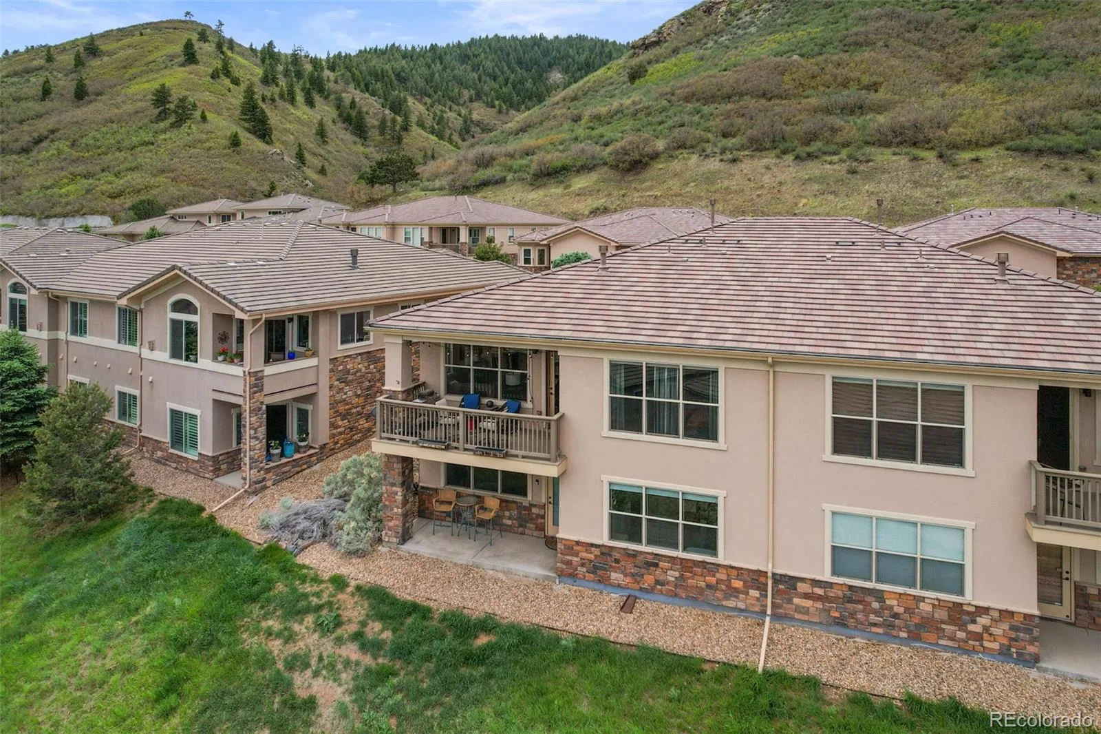 6962 Fargo Trail Littleton CO 80125 | MLS #REC3984661 06272026033905 1600 36