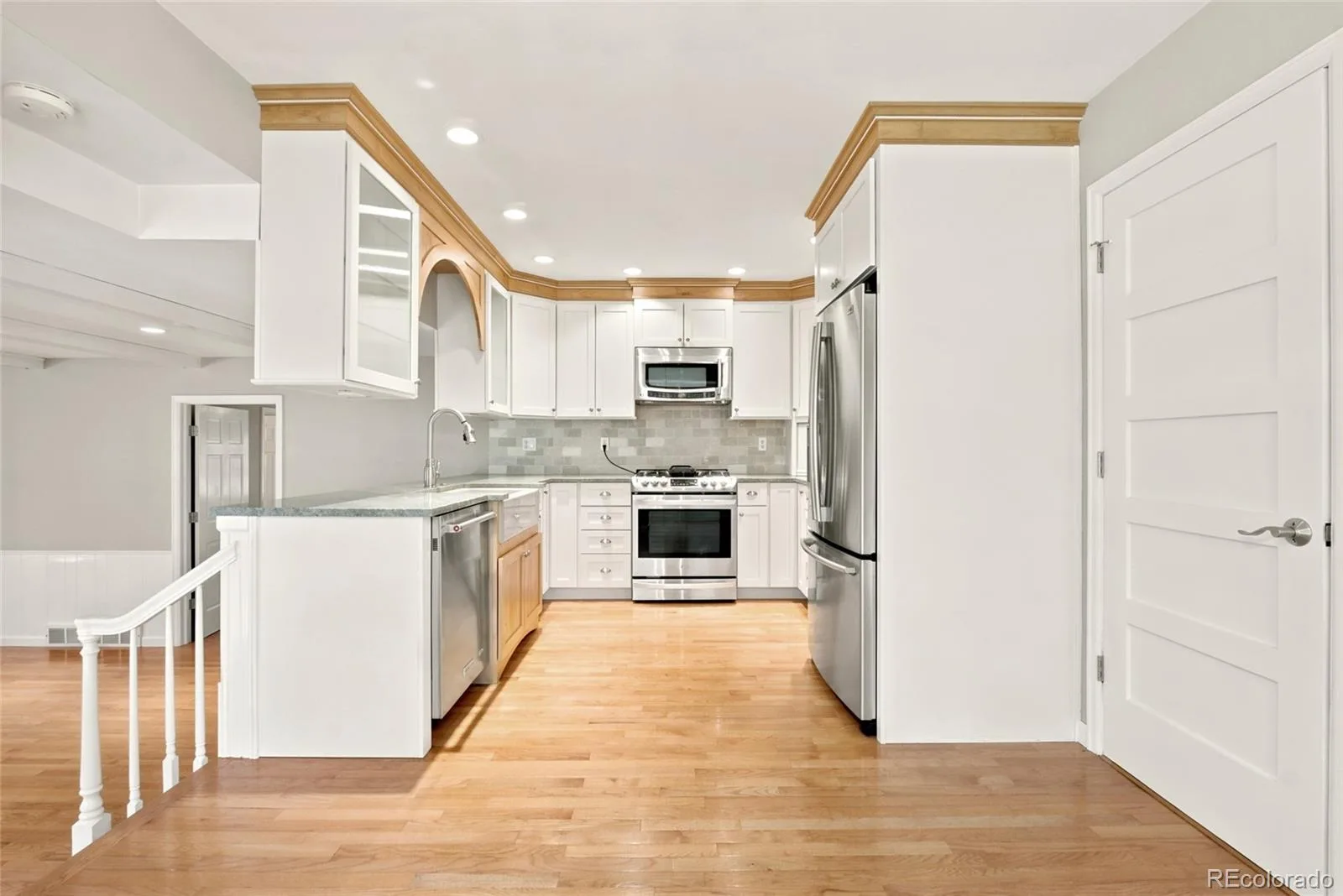 6411 E Irish Place Englewood CO 80112 MLS #REC3985115 07062026231623 1600 19
